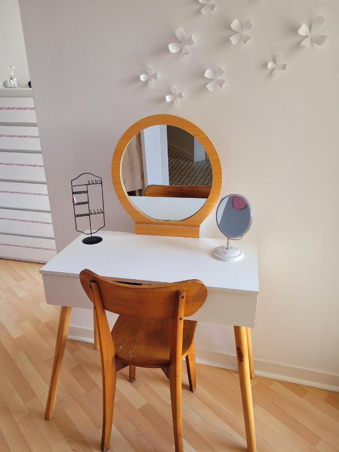 Charmant Appartement Au Coeur Du Centre Ville Quimper Buitenkant foto